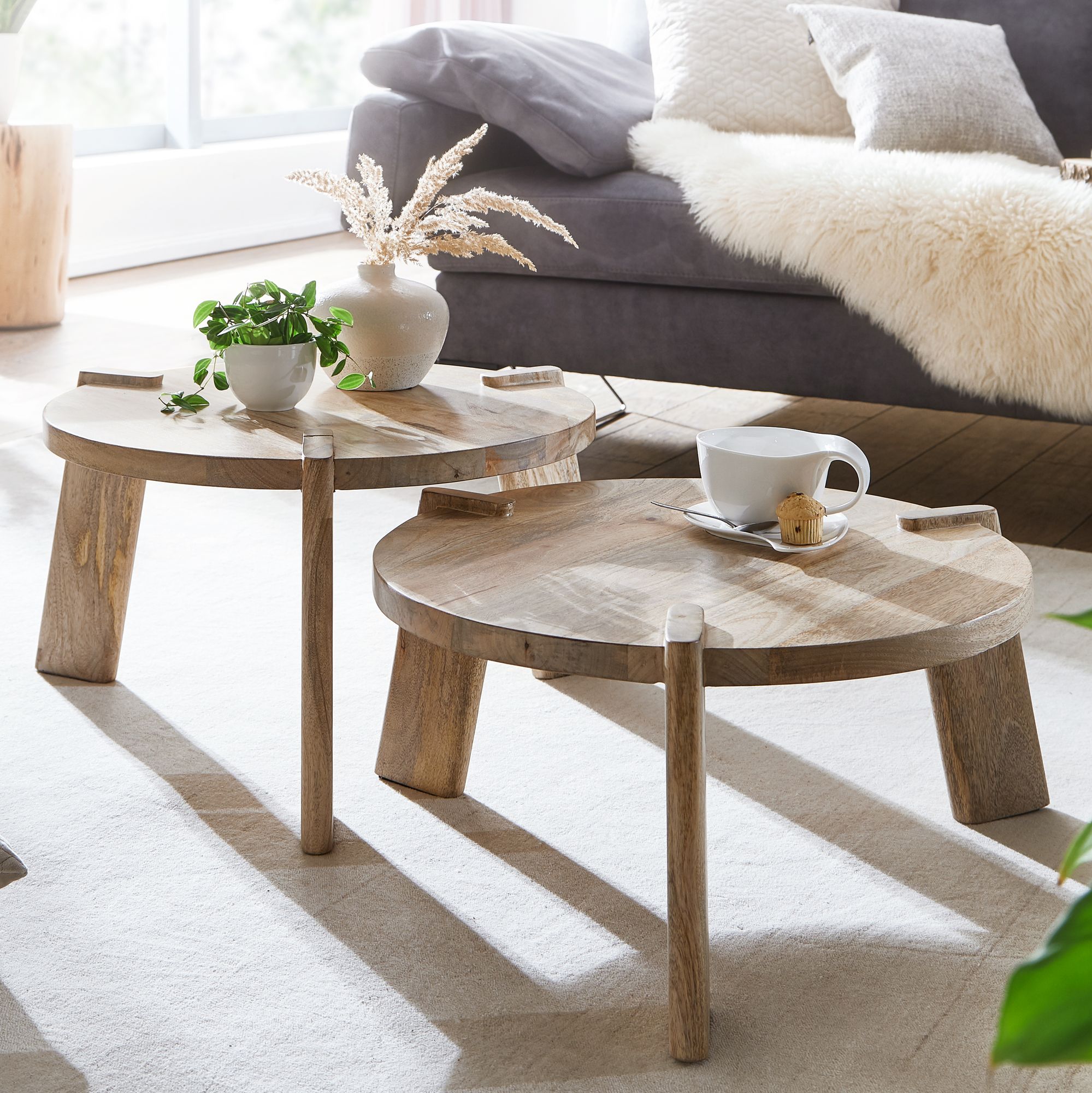 2-Piece Round Coffee Table Set Solid Mango Wood Light Brown | Dimensions 53x32x53 cm & 53x26x53 cm
