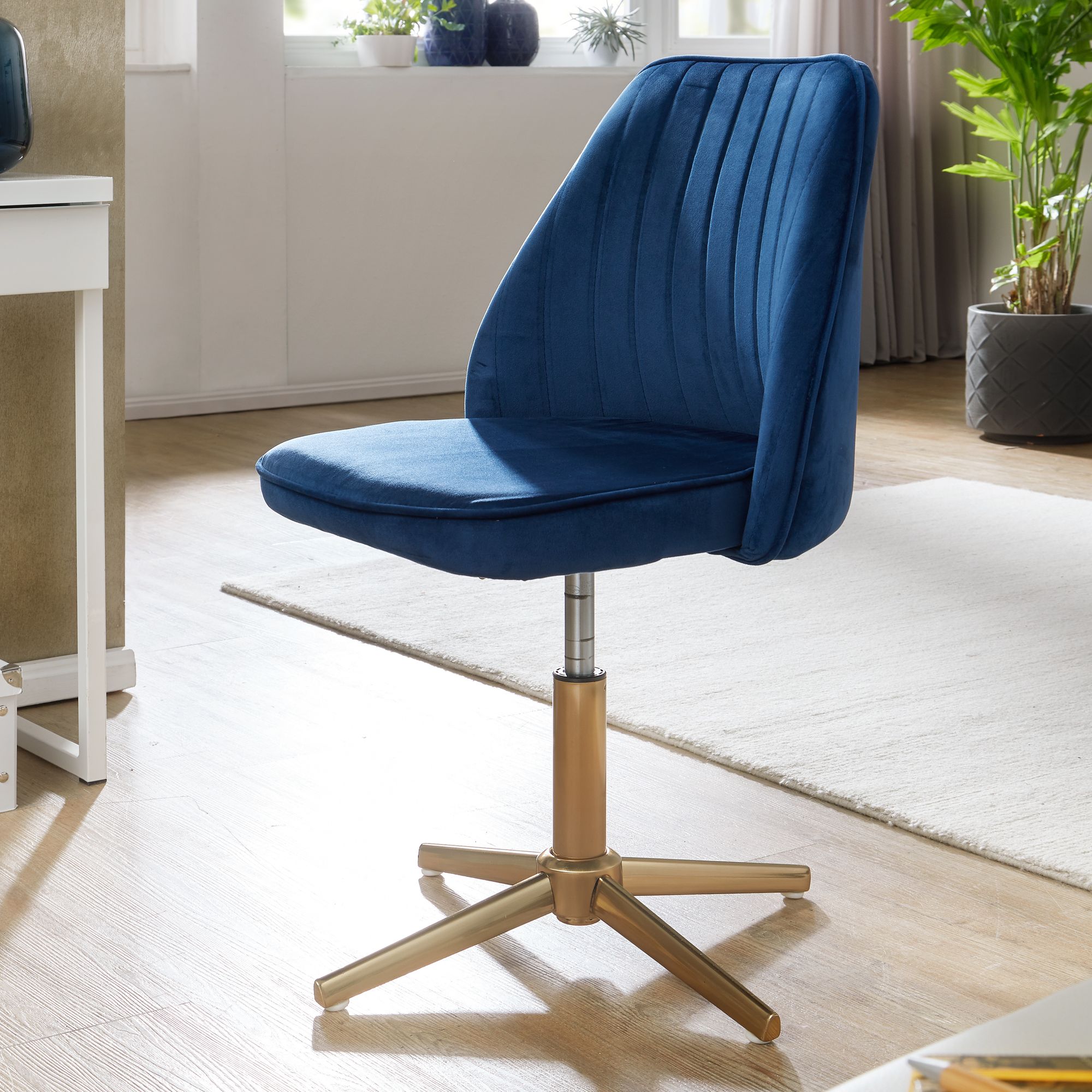 Dark Blue Velvet Office Chair | Gold Metal | Height Adjustable 80-100 cm