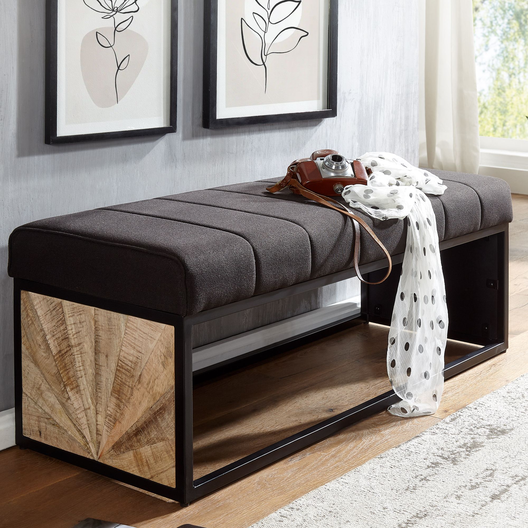 Design bench black 105 x 40 x 40 cm